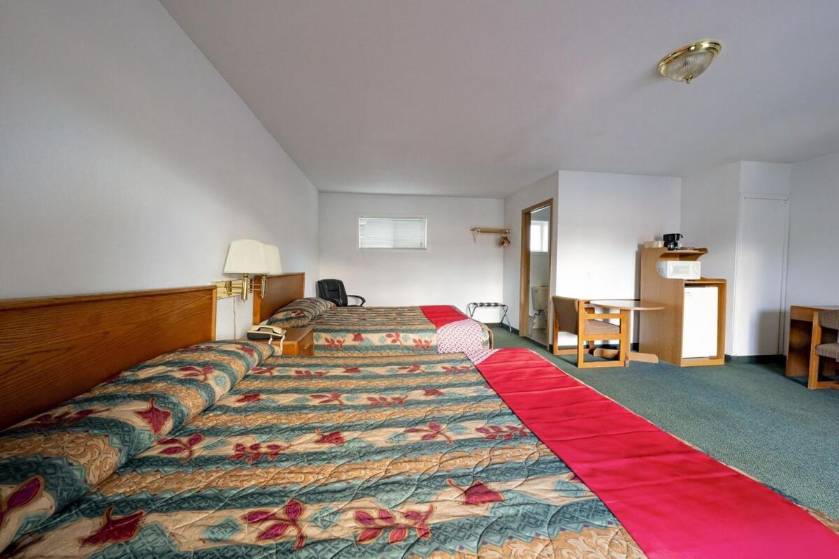 Budget 8 Motel Джон Дей Екстериор снимка